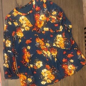 Blu Pepper Dress, Size Large, Color Navy Blue With Flowers